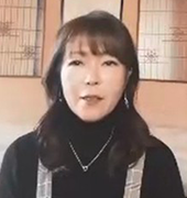 �����@�q�b�q